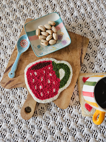 The Berry Mug Rug