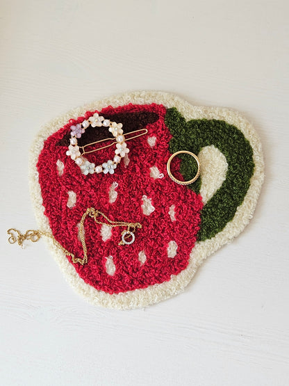 The Berry Mug Rug