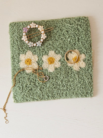 Flora Mug Rug