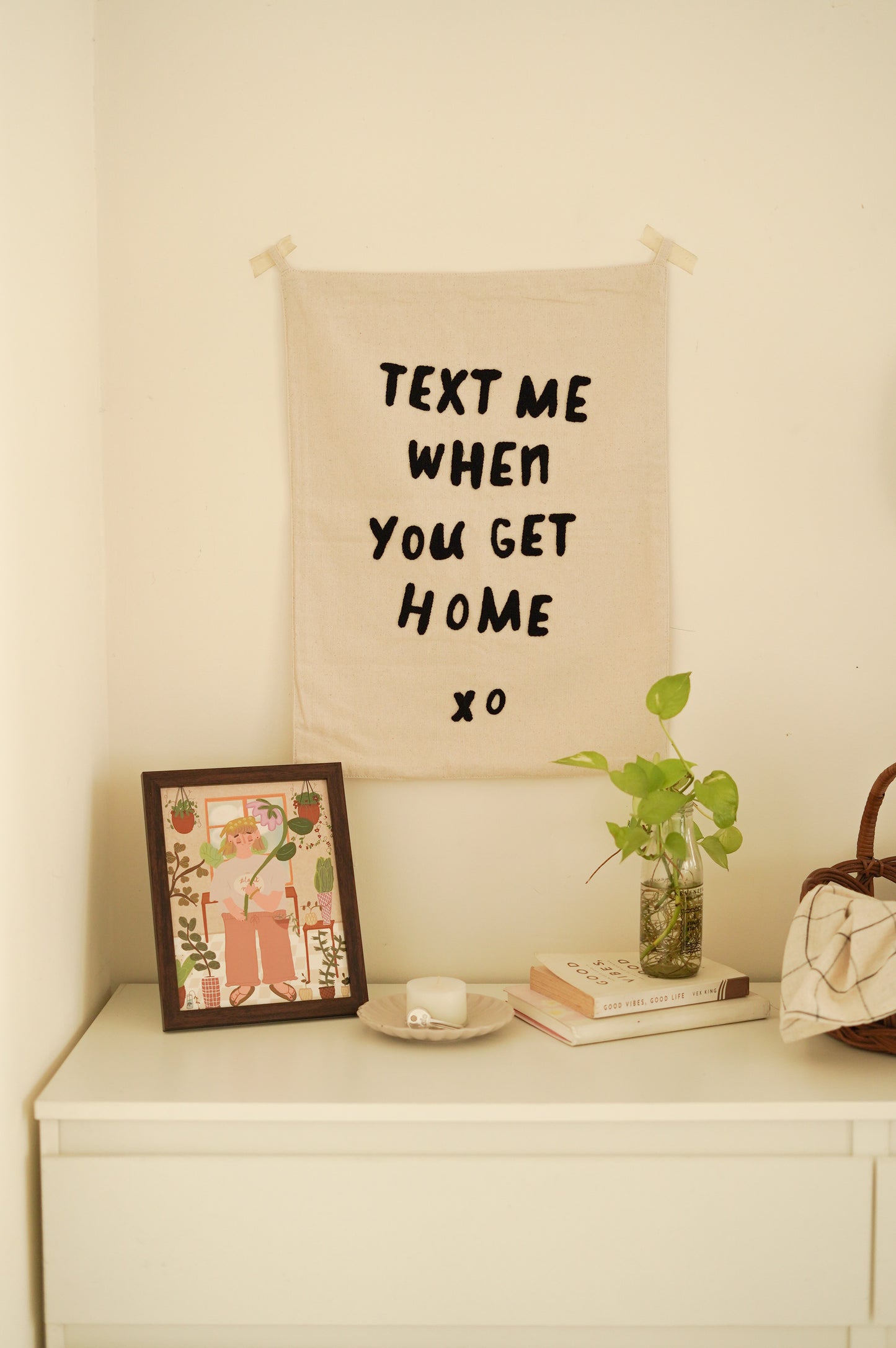 Text me Tapestry