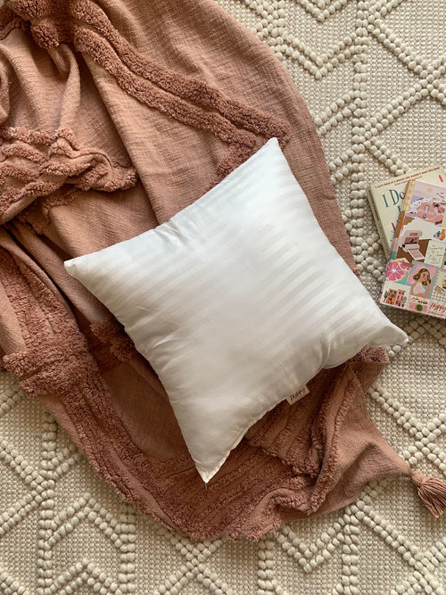 16" x 16" Filler-Pillows-Hyppy.in-Hyppy.in