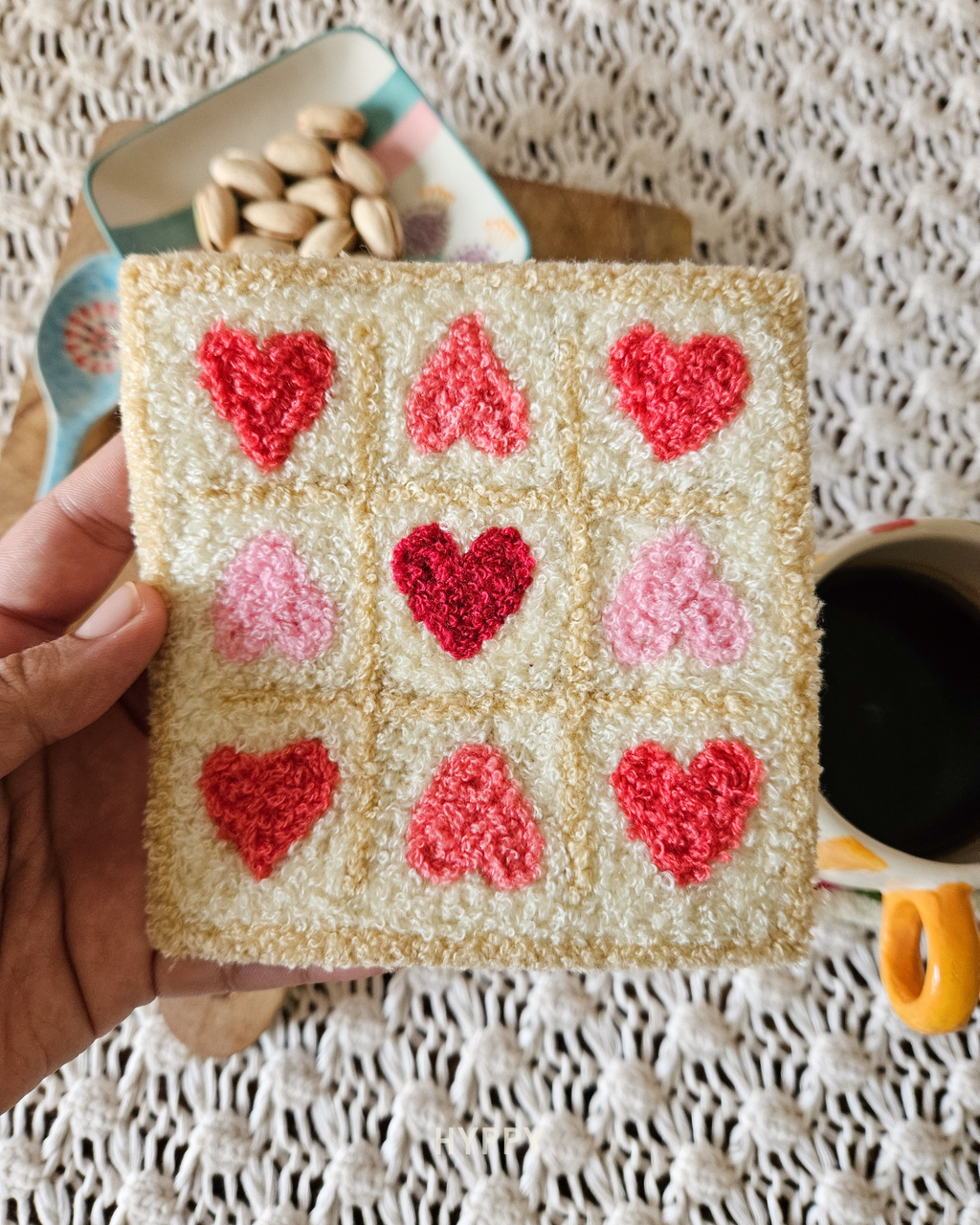 X & O Mug Rug
