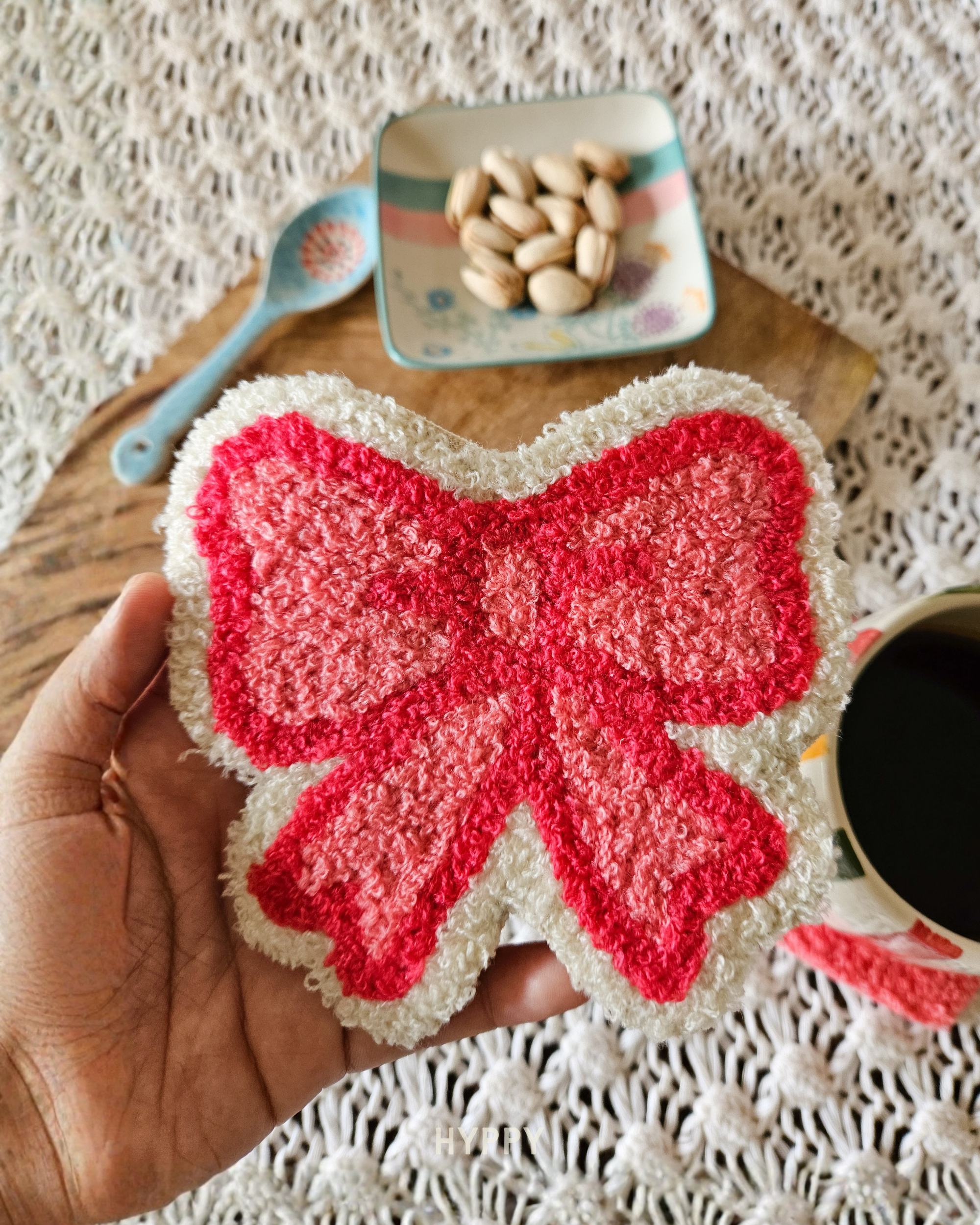 The Bow Beauty Mug Rug