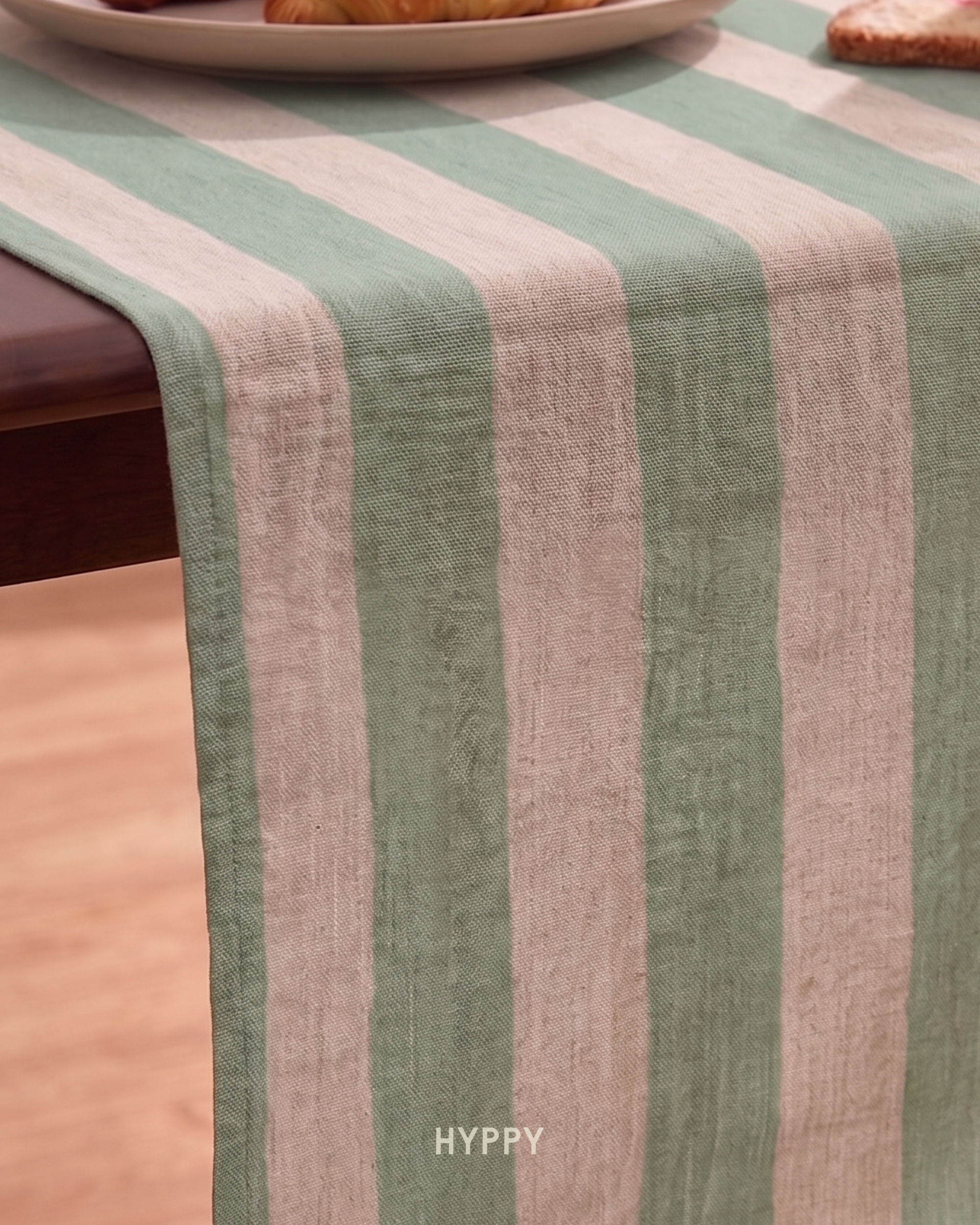 Beach Day Table Runner
